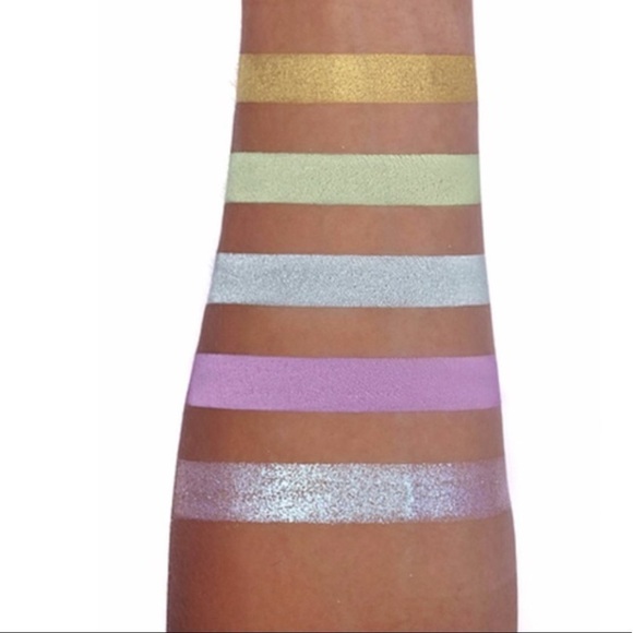 ILLUMINATI - ILLUMINATI X ISA Eyeshadow Palette.. - Picture 6 of 11